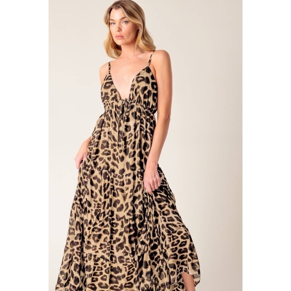 Leopard Print Maxi Dress - Picture 4 of 5